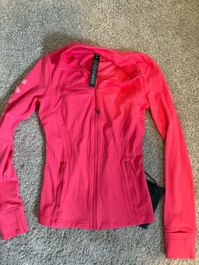 NWT lululemon athletica Hot Pink Full‑Zip Utility Jacket